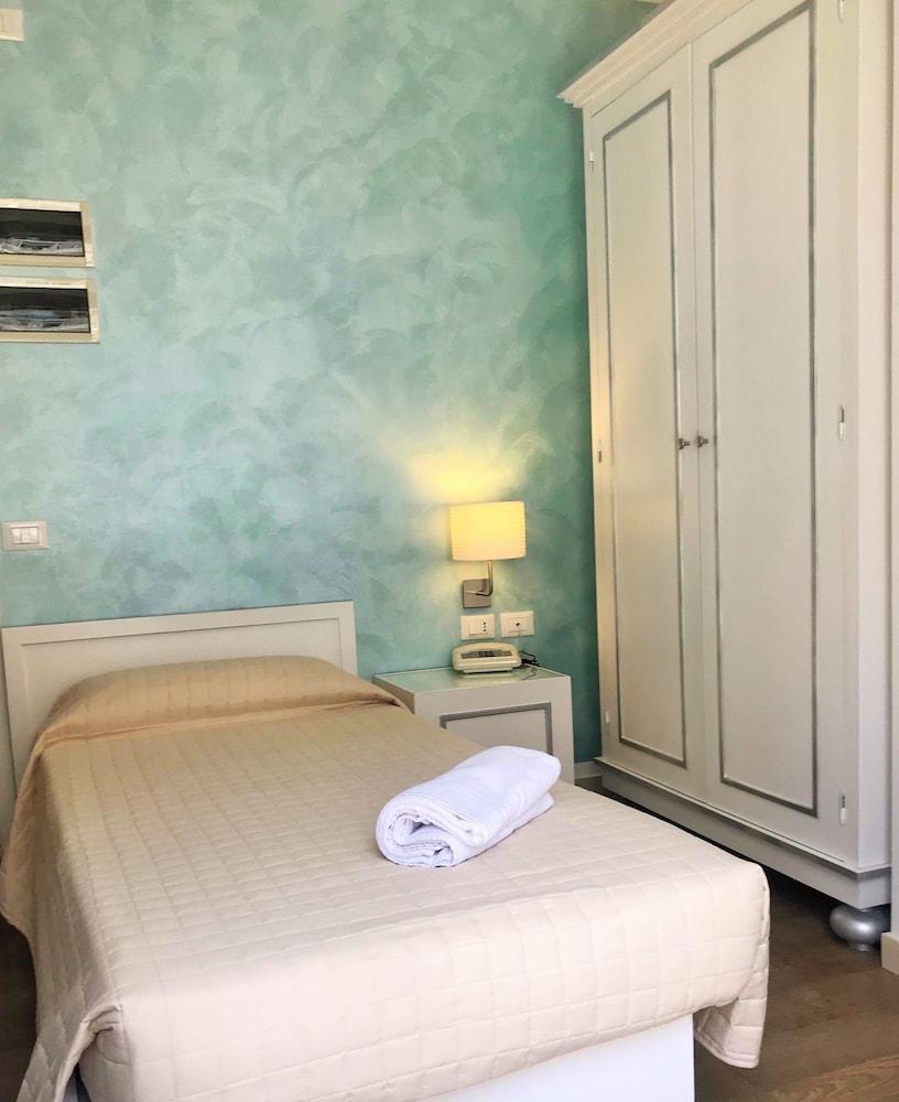 Casena Dei Colli 4*
